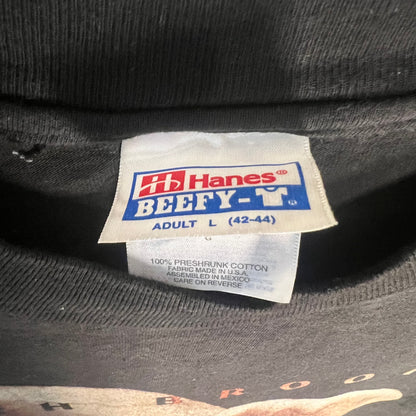 Hanes Beefy-T woven size tag (L) on Garth Brooks tee