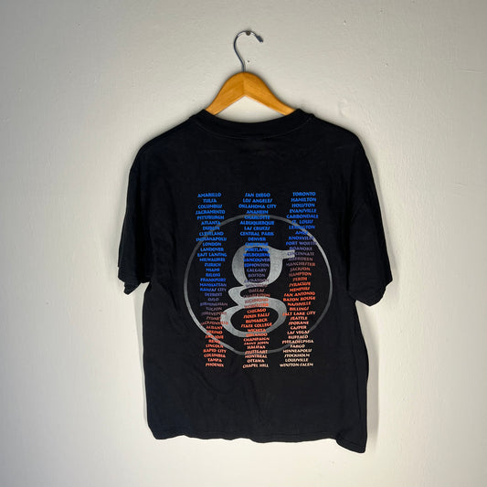 Full back view of Garth Brooks tour t-shirt with city list