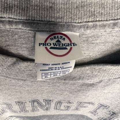 Delta Pro Weight neck tag close-up size XL assembled in El Salvador